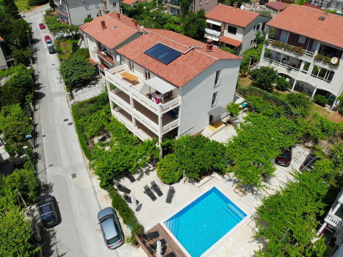 Apartment Franjo プーラ エクステリア 写真